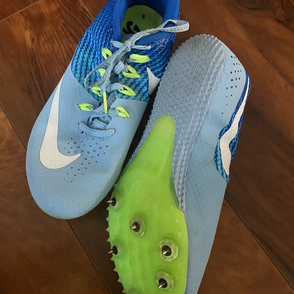 Nike Racing Shoes - Picture 3 of 4